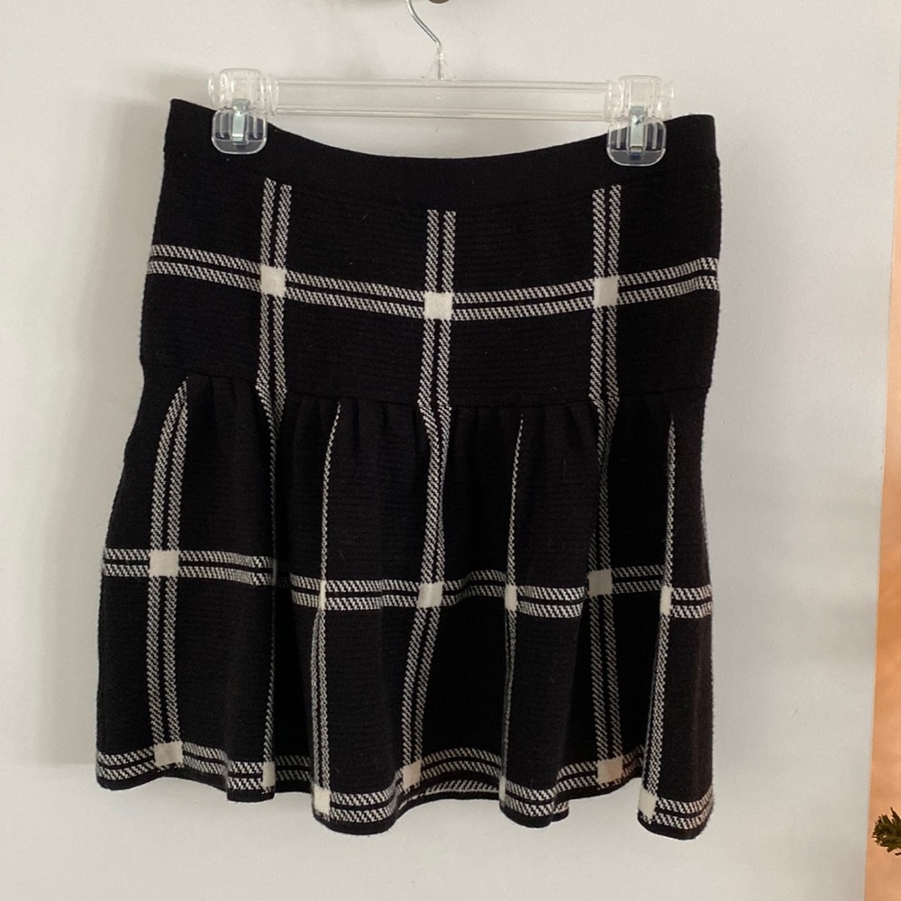 CYNTHIA ROWLEY fit and flare wool blend knit plaid skirt kilt M black white - Picture 1 of 3